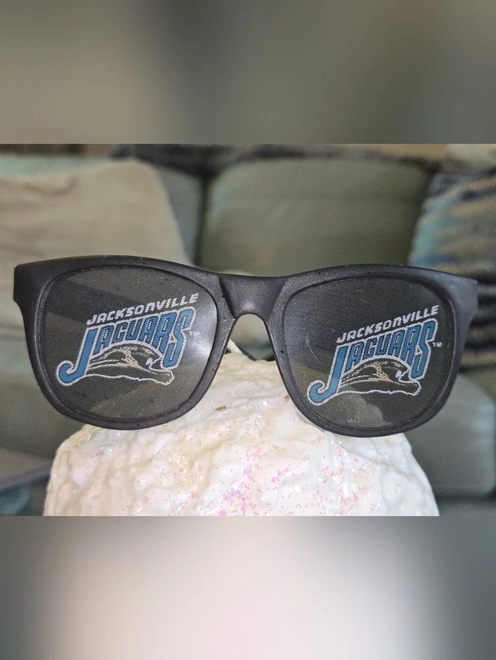 Vintage Jacksonville Jaguars NFL Promo Pinhole Graphic Sunglasses Game Day Shade